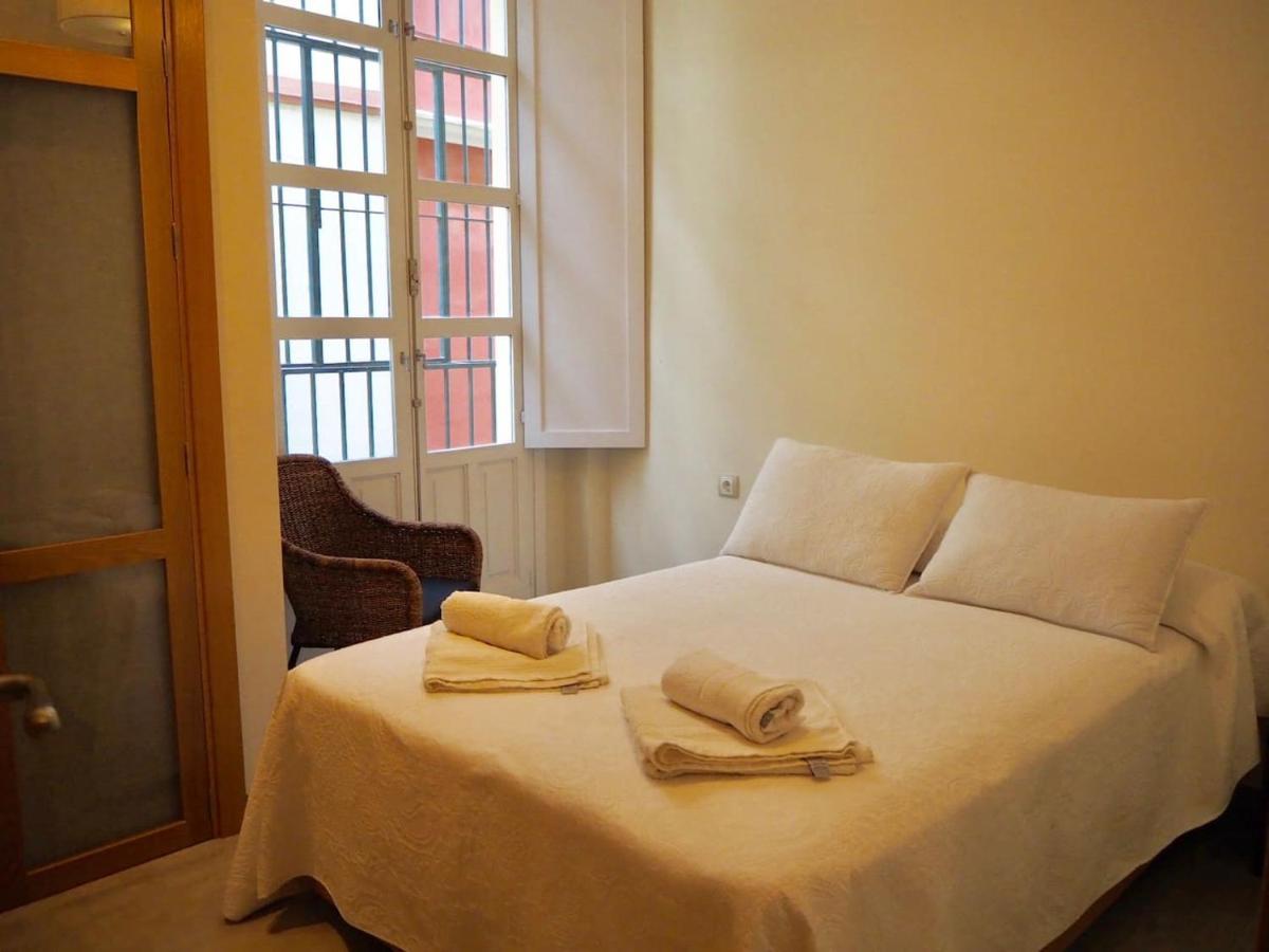 Apartamento Con Encanto En El Barrio De Santa Cruz Севилья Экстерьер фото